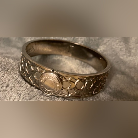 Authentic Coach signature Silver Hinge Bangle - Picture 3 of 8